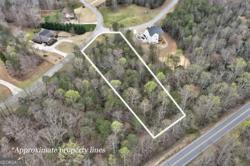 240 Woodmont DR Cornelia, GA 30531