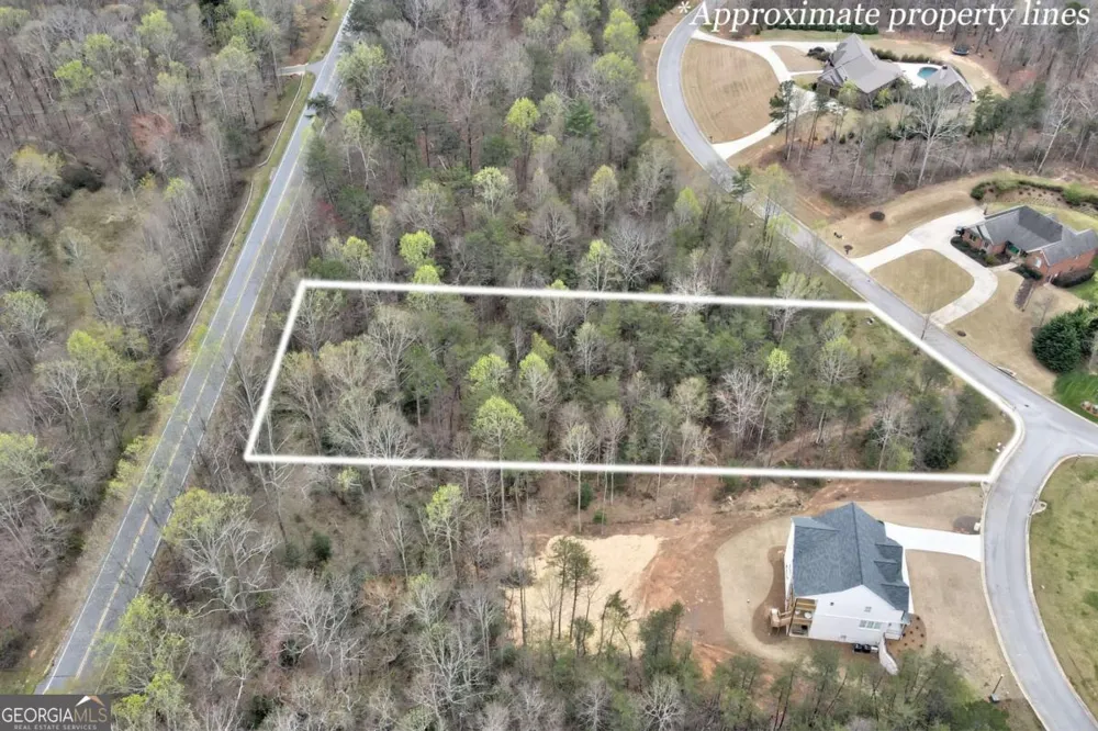 240 Woodmont DR Cornelia, GA 30531