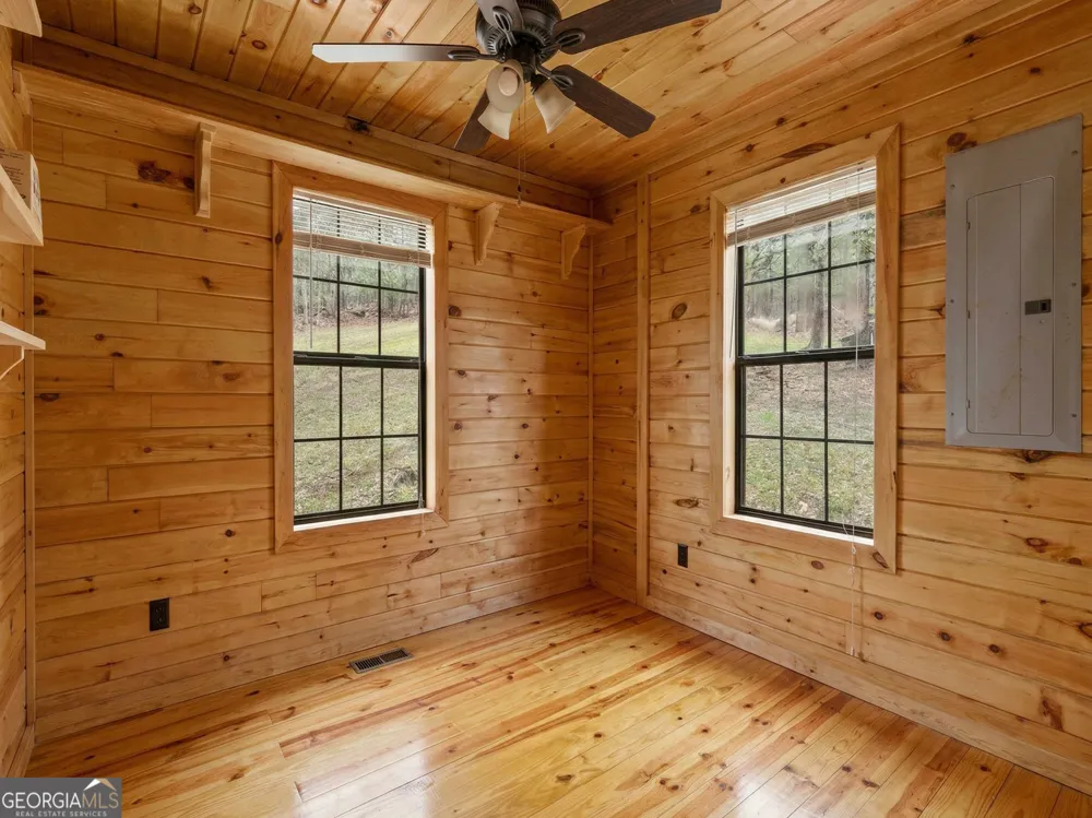 541 Black Ankle Creek RD Cherry Log, GA 30522