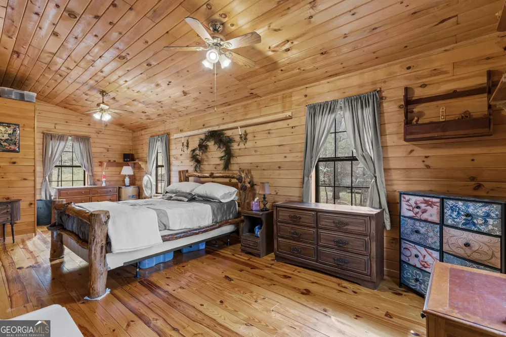 541 Black Ankle Creek RD Cherry Log, GA 30522