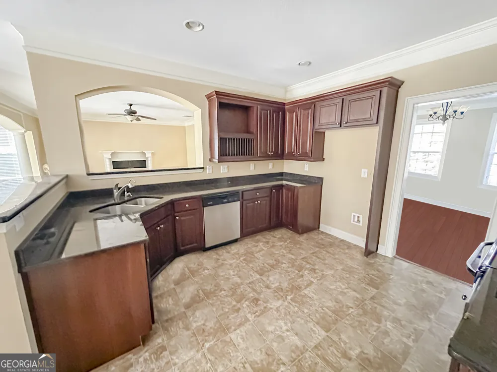 142 Liberty TRCE Milner, GA 30257
