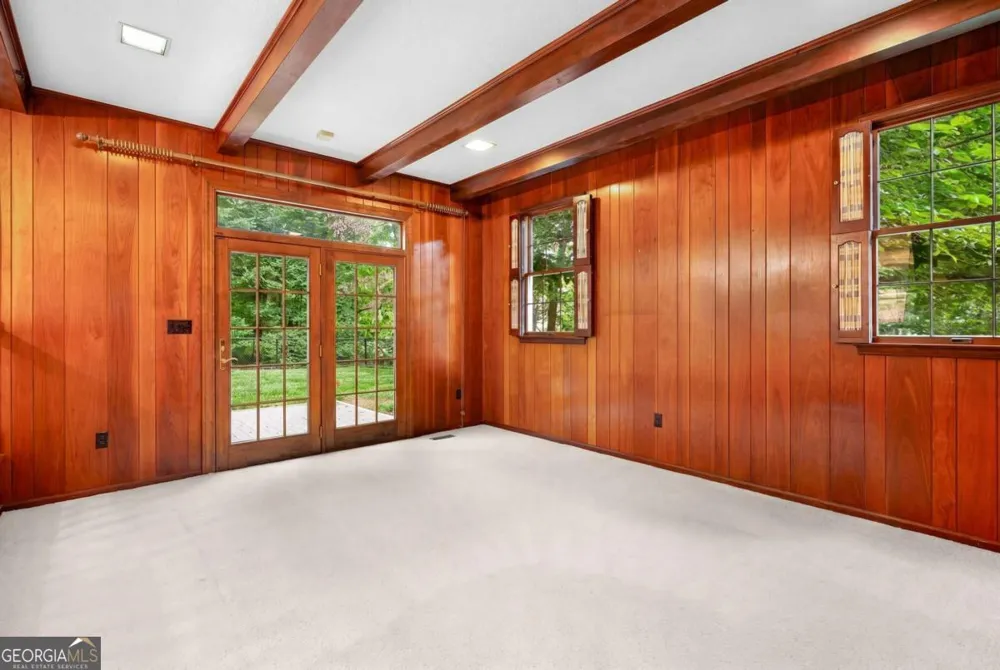 1904 Rena LN Dalton, GA 30720
