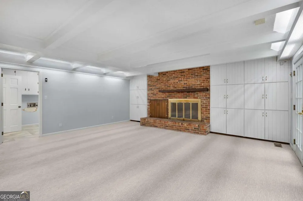 1904 Rena LN Dalton, GA 30720
