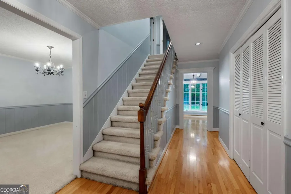 1904 Rena LN Dalton, GA 30720