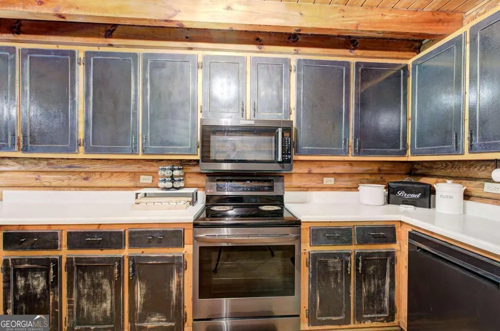331 Salacoa RD SE Fairmount, GA 30139