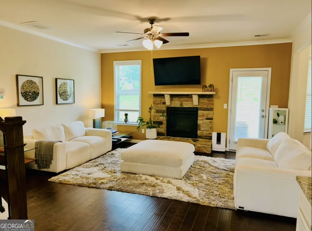 330 Darien DR Senoia, GA 30276