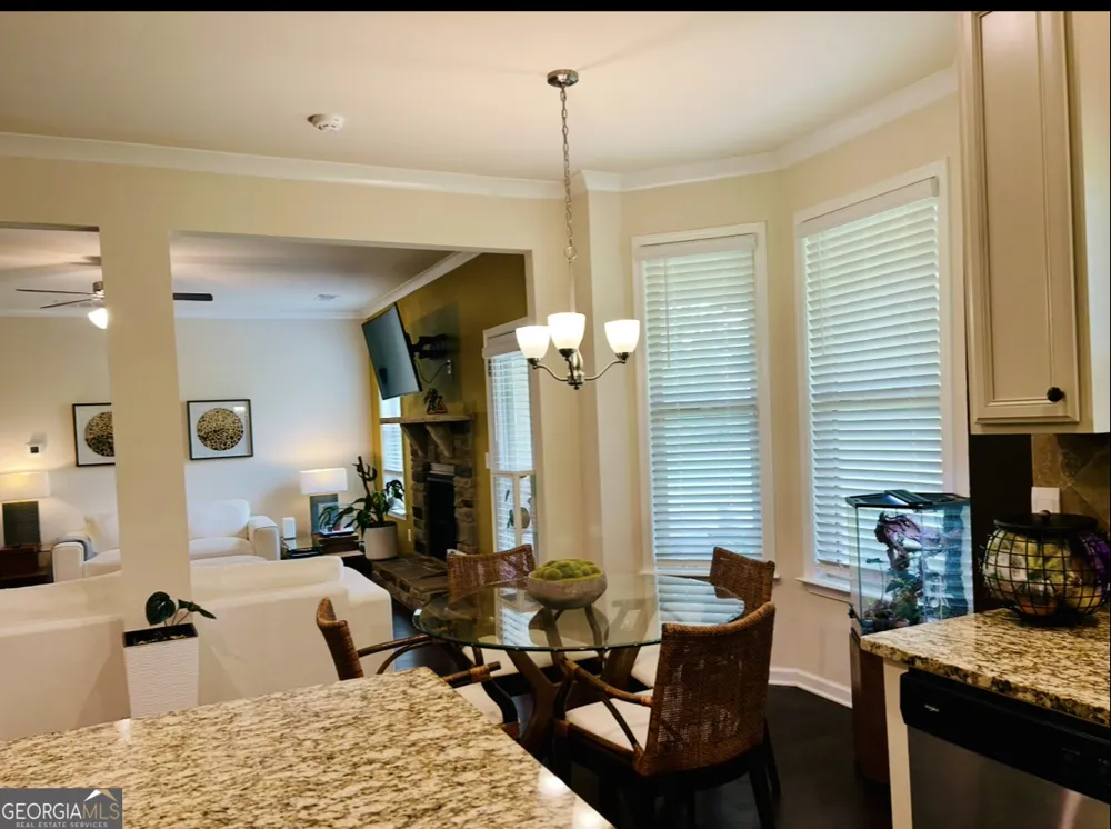 330 Darien DR Senoia, GA 30276