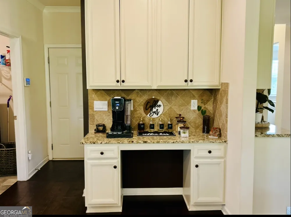 330 Darien DR Senoia, GA 30276
