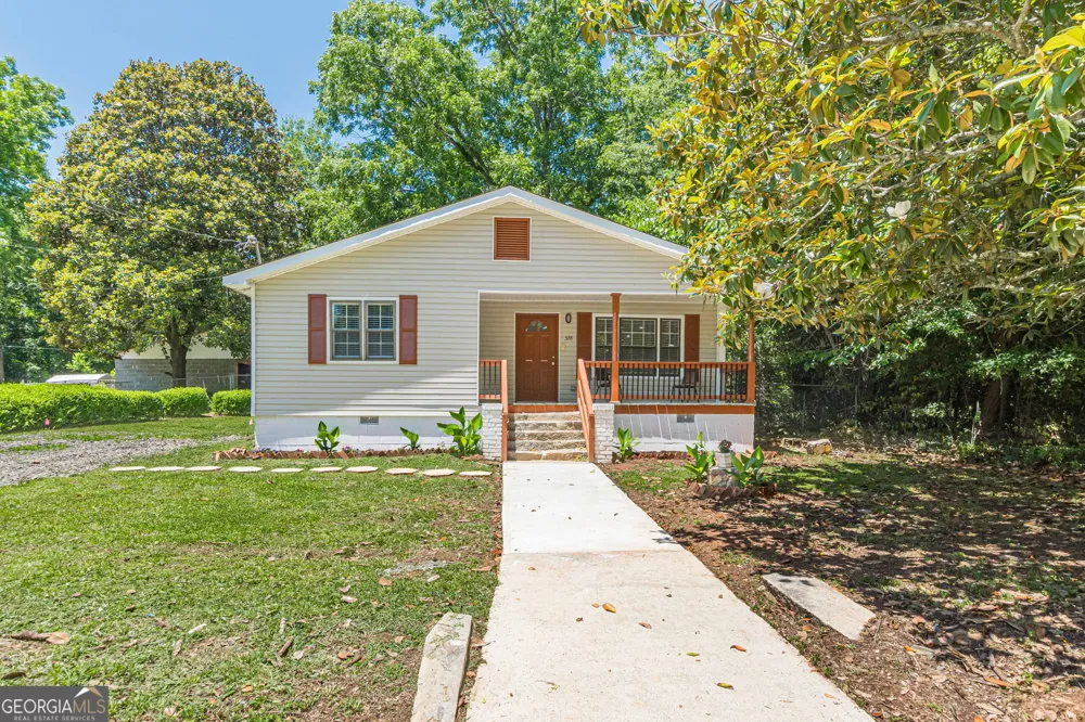328 Carter ST Greenville, GA 30222