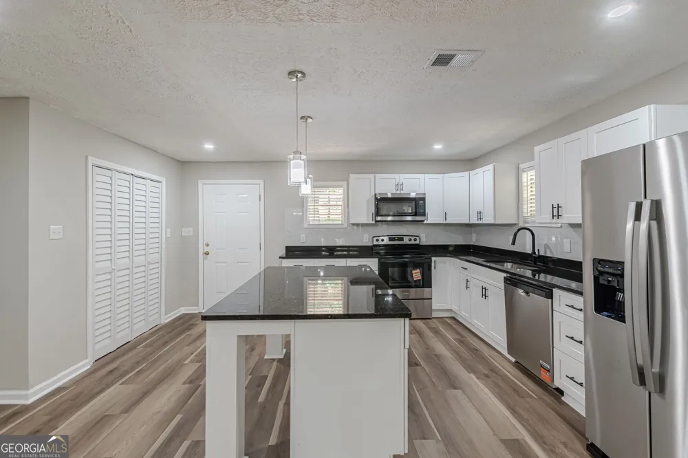 328 Carter ST Greenville, GA 30222