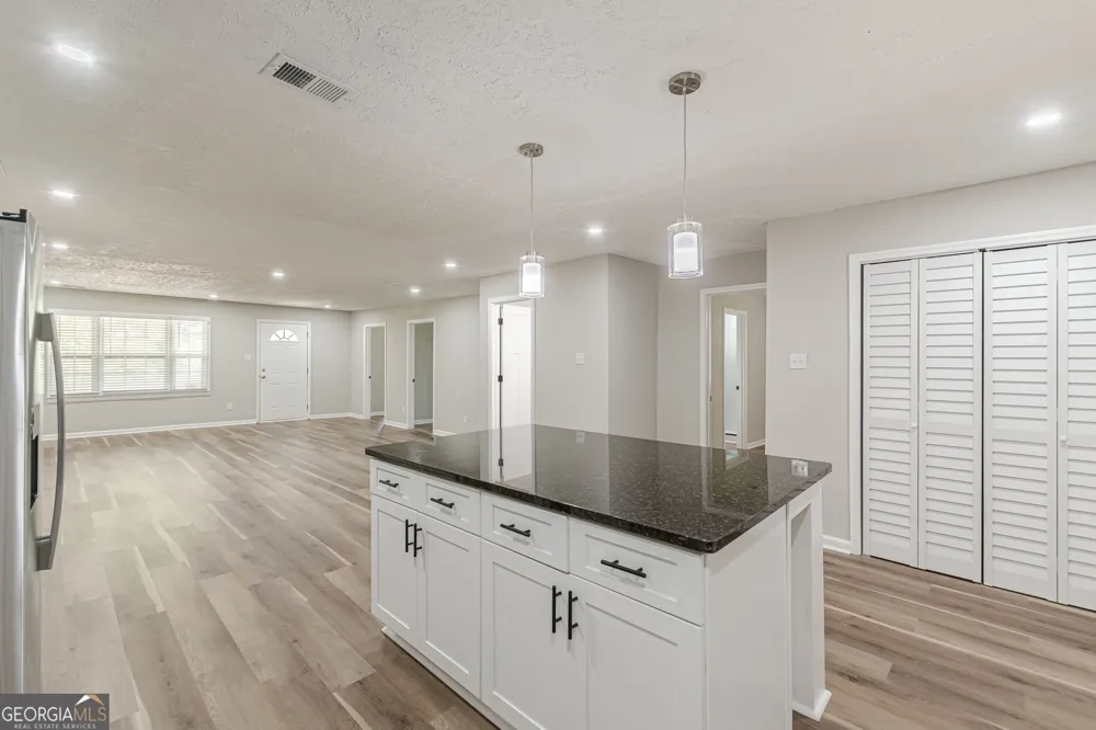 328 Carter ST Greenville, GA 30222