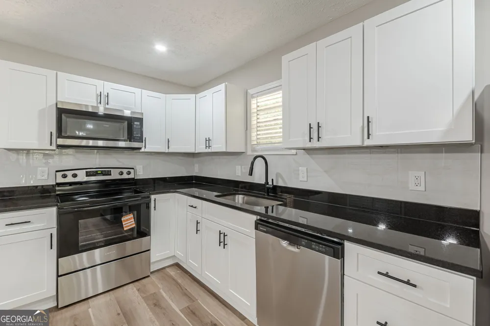328 Carter ST Greenville, GA 30222