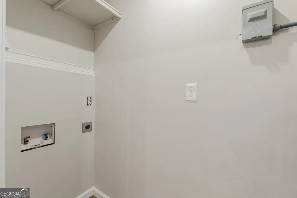 328 Carter ST Greenville, GA 30222
