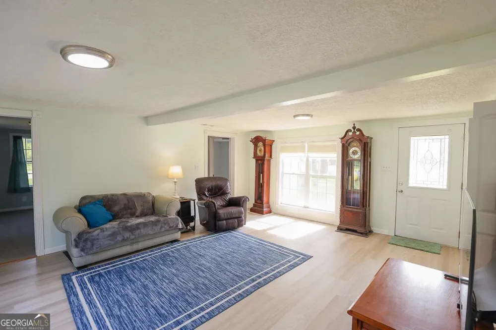 1492 Sand Hill RD Guyton, GA 31312