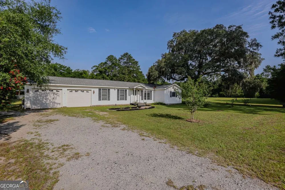 1492 Sand Hill RD Guyton, GA 31312