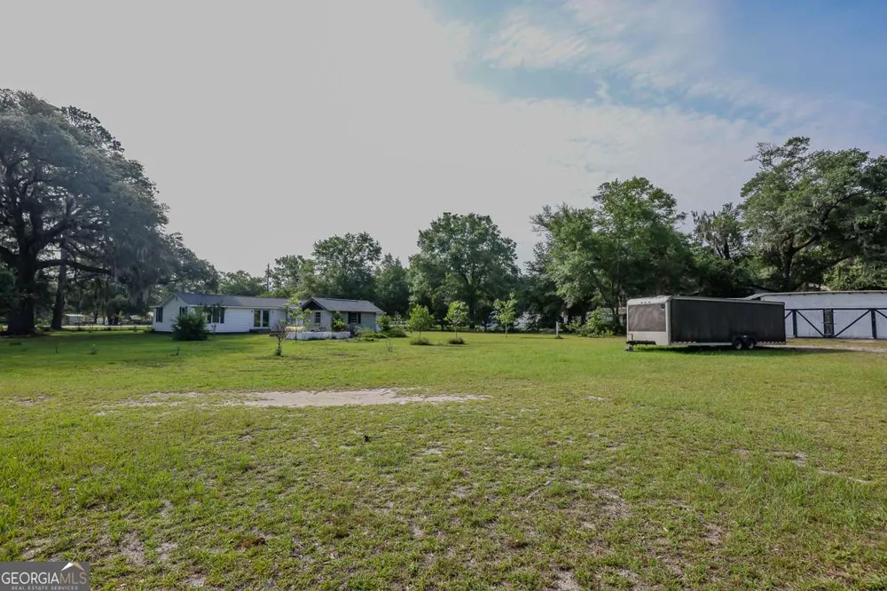 1492 Sand Hill RD Guyton, GA 31312