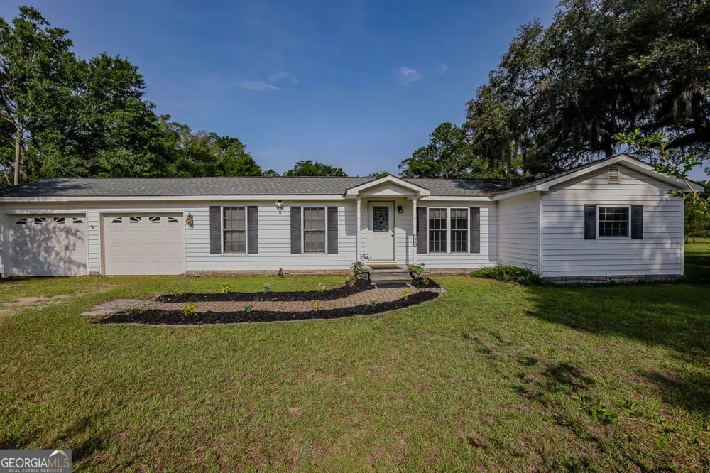 1492 Sand Hill RD Guyton, GA 31312