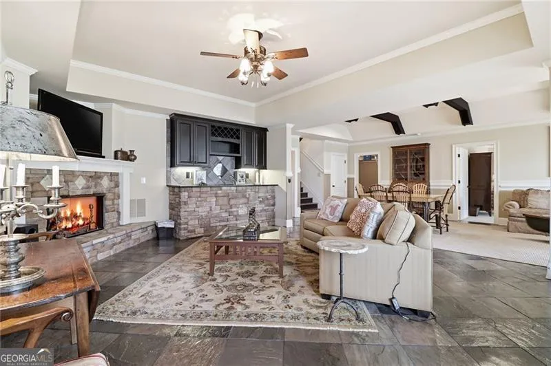 89 Bluestern DR NW Big Canoe, GA 30143
