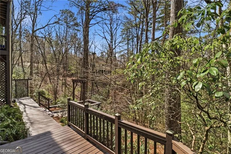 89 Bluestern DR NW Big Canoe, GA 30143