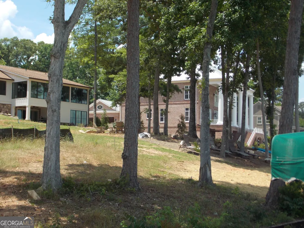 157 Capps LN Eatonton, GA 31024
