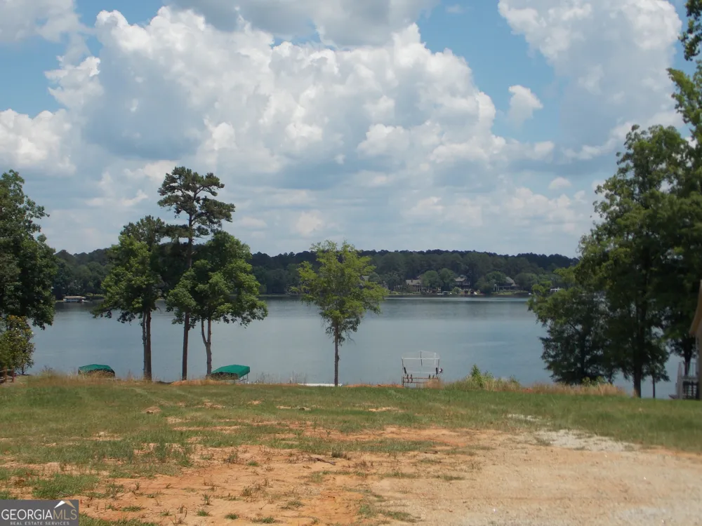 157 Capps LN Eatonton, GA 31024