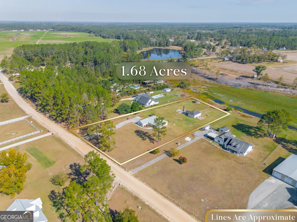6664 Southside DR Blackshear, GA 31516