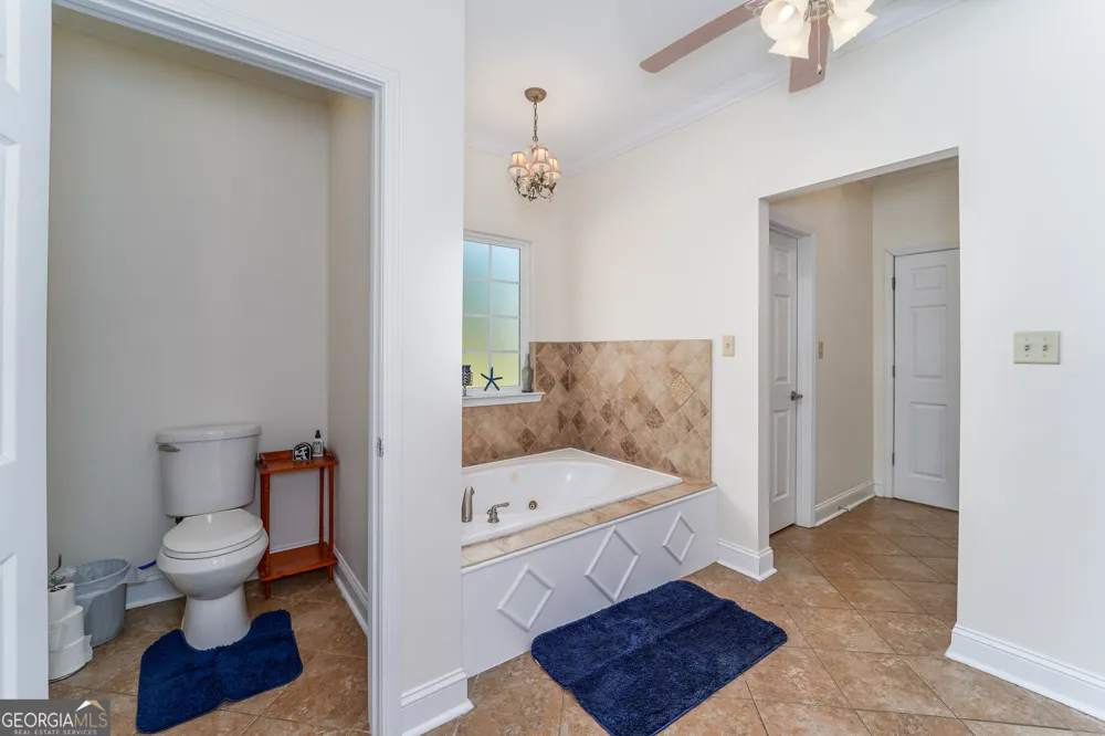 6664 Southside DR Blackshear, GA 31516