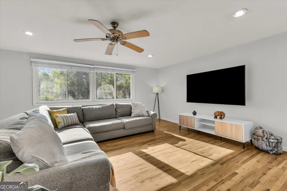 342 Bunting DR Savannah, GA 31404