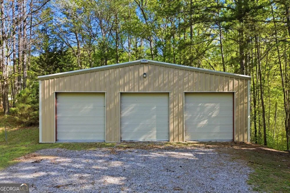 4422 Fincher RD Canton, GA 30114