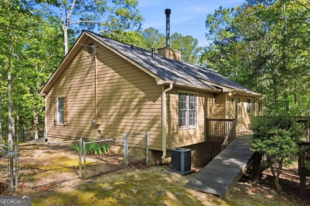4422 Fincher RD Canton, GA 30114