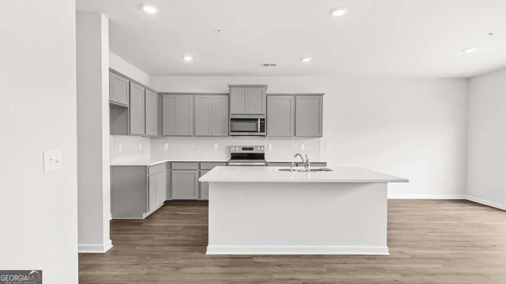 216 Sound CIR Stockbridge, GA 30281