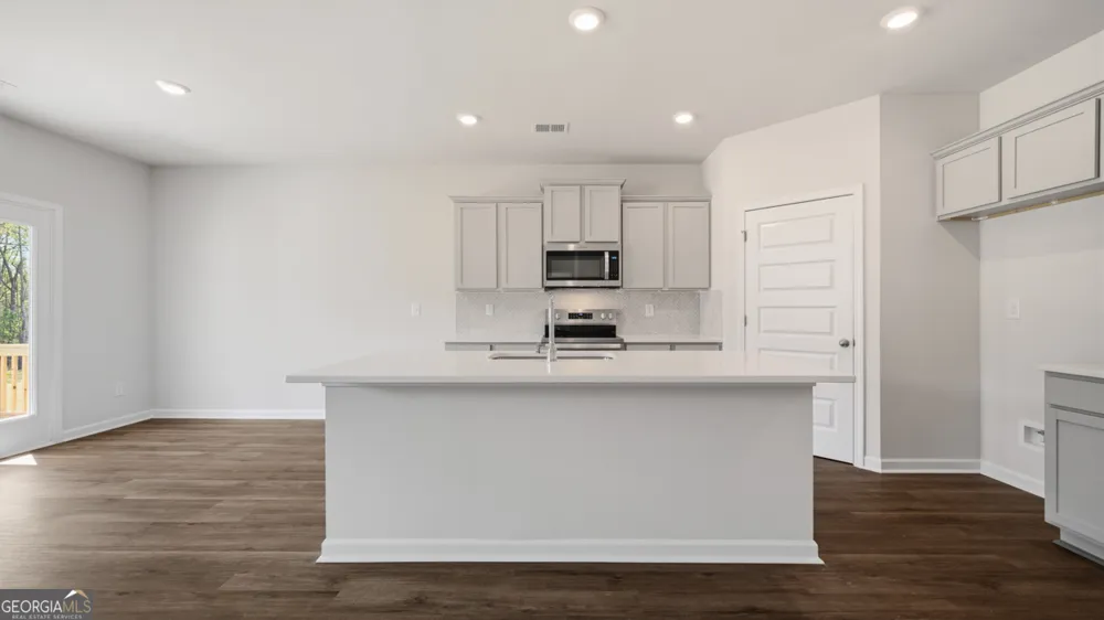 227 Cattle DR Perry, GA 31069