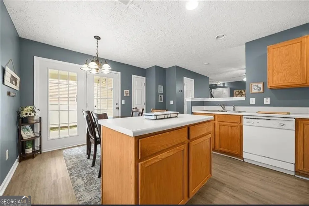 188 ILEX DR Canton, GA 30114