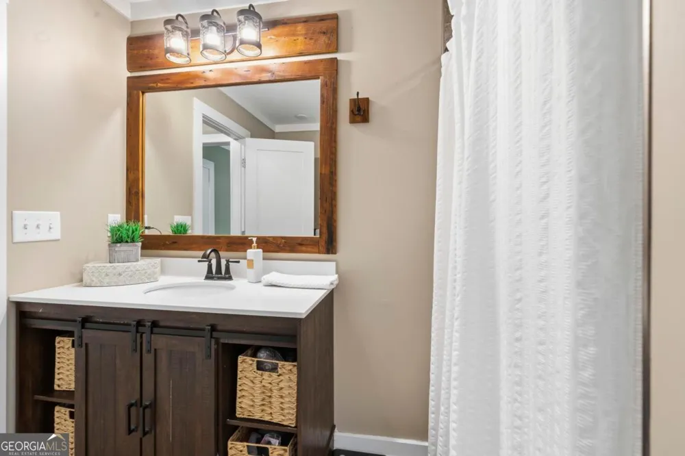 4271 Veazey RD Greensboro, GA 30642