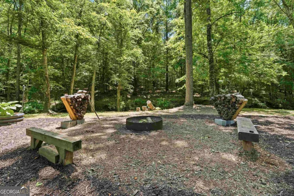 4271 Veazey RD Greensboro, GA 30642