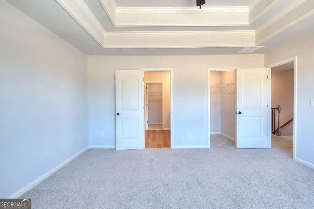 15 Crest DR Hartwell, GA 30643