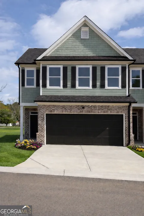 15 Crest DR