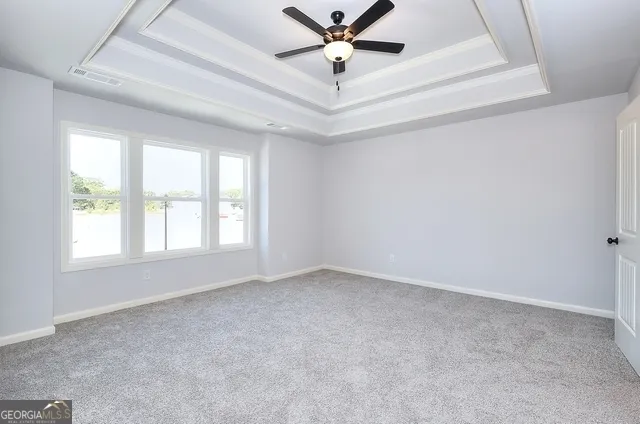 23 Crest DR Hartwell, GA 30643
