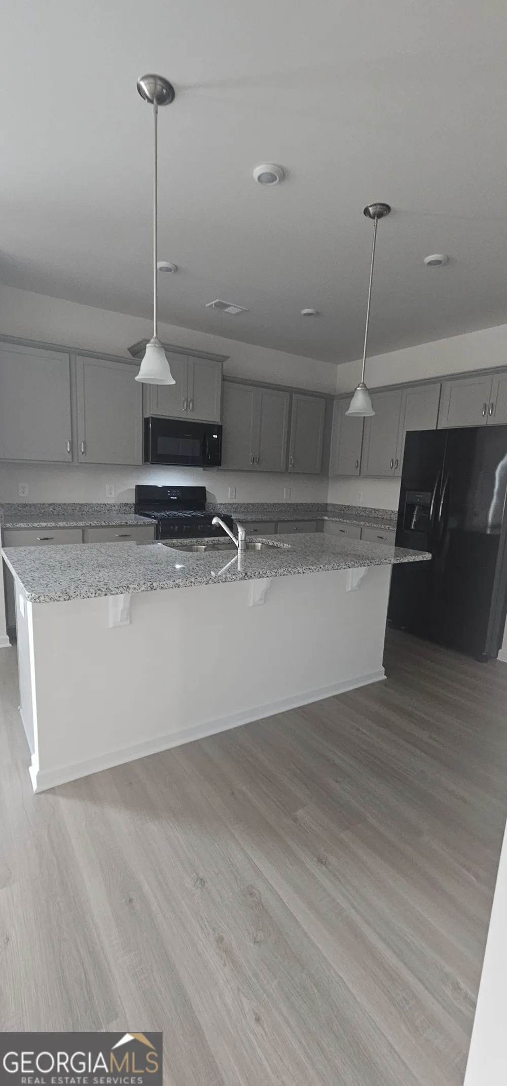 188 Graham CIR Adairsville, GA 30103