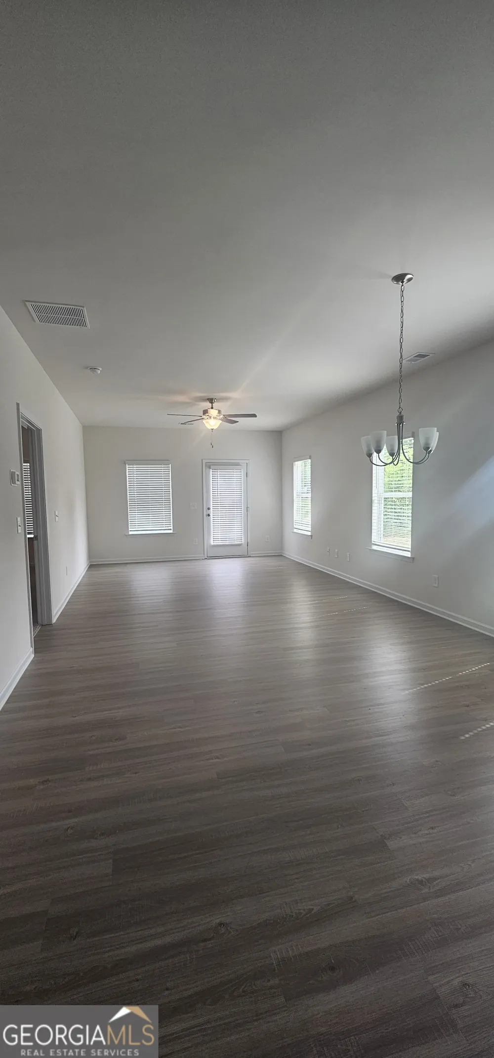 188 Graham CIR Adairsville, GA 30103