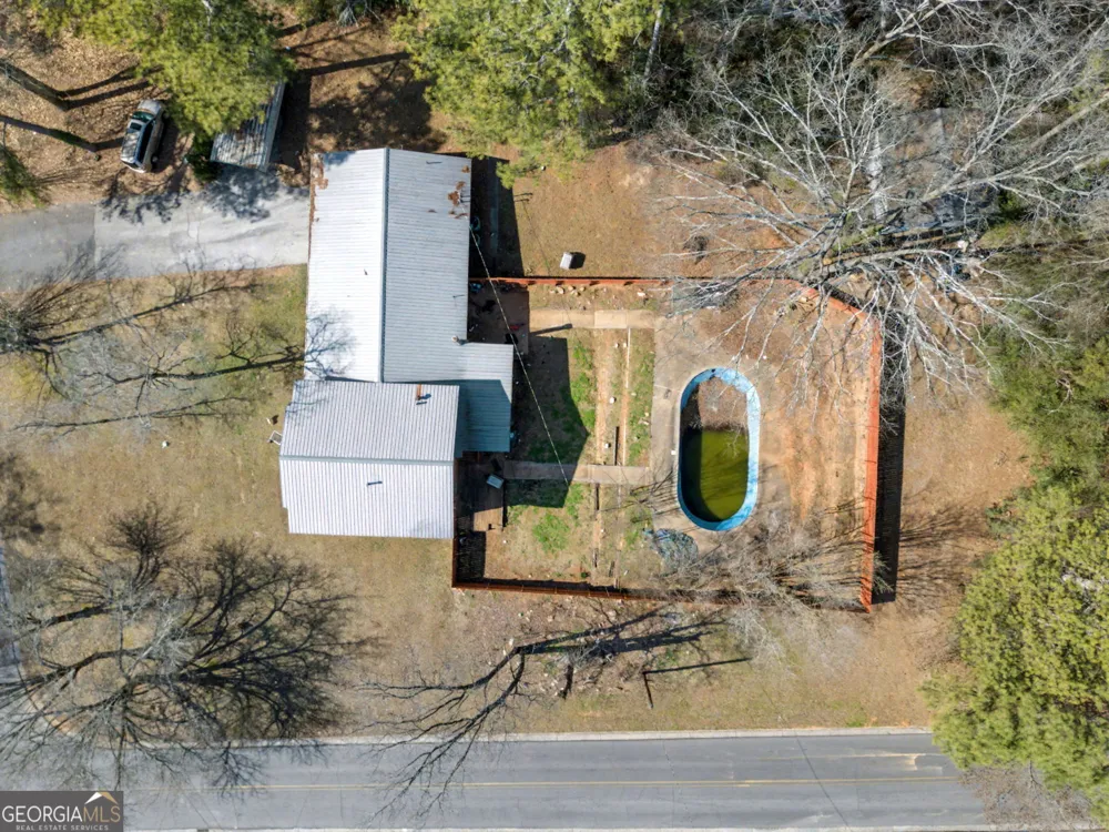 301 Briarwood DR Calhoun, GA 30701