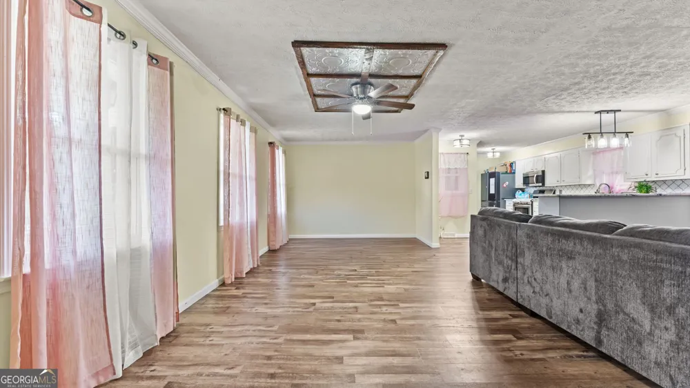 301 Briarwood DR Calhoun, GA 30701