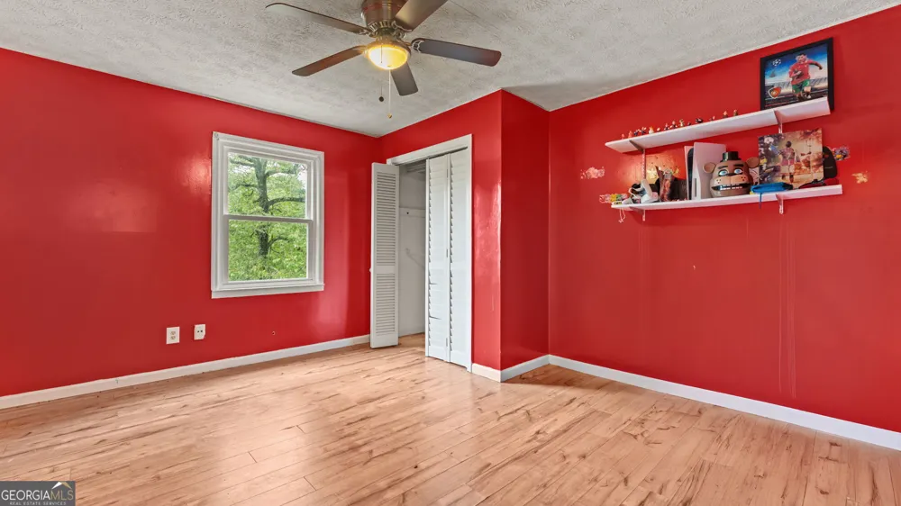 301 Briarwood DR Calhoun, GA 30701
