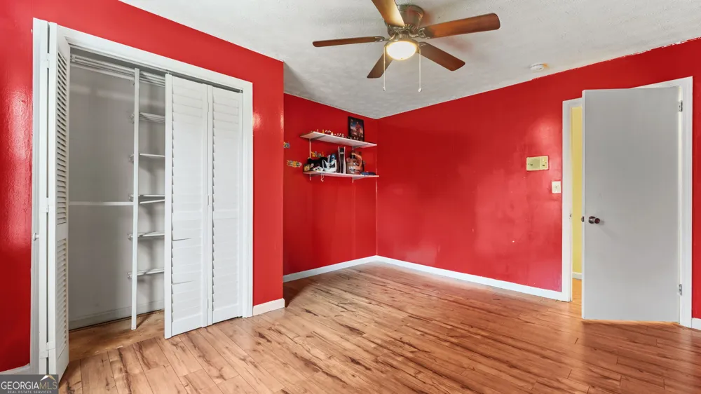 301 Briarwood DR Calhoun, GA 30701