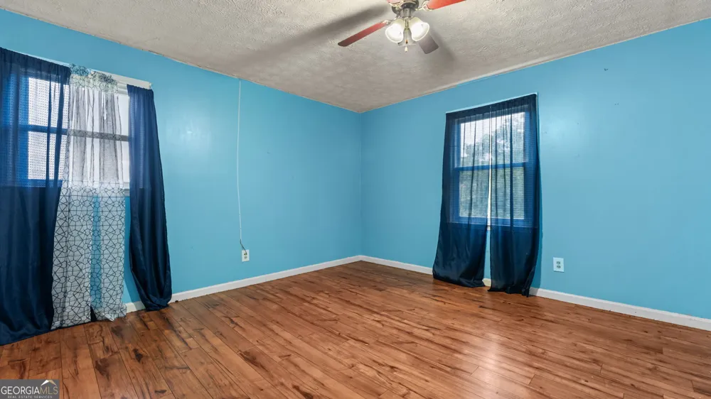 301 Briarwood DR Calhoun, GA 30701