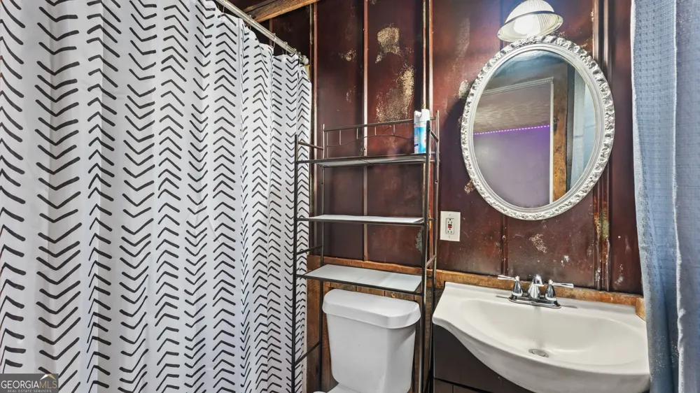 301 Briarwood DR Calhoun, GA 30701