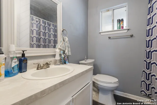 3411 Vinecrest Kirby, TX 78219