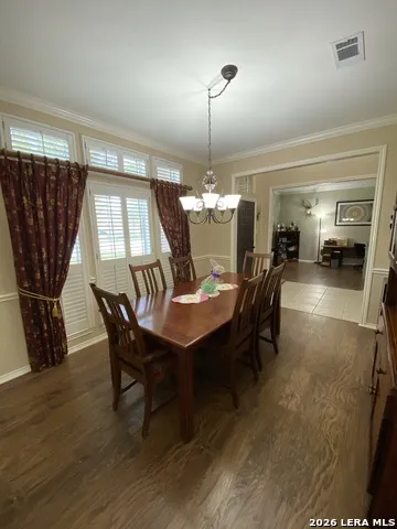 256 Las Brisas Seguin, TX 78155