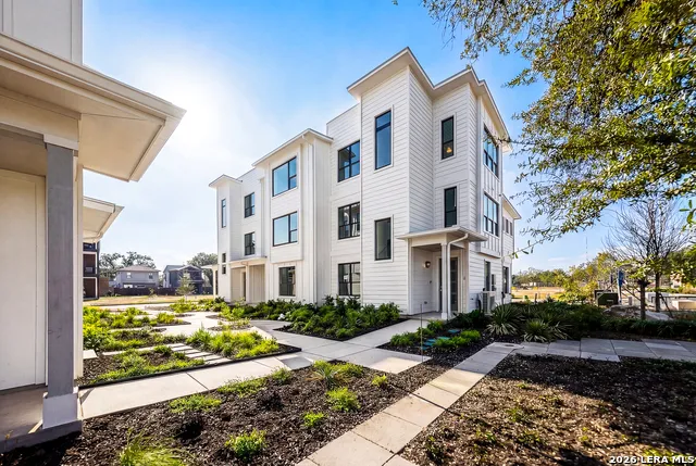 414 SANTA CLARA PL San Antonio, TX 78210
