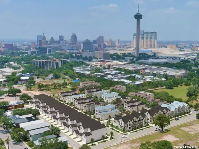 414 SANTA CLARA PL San Antonio, TX 78210